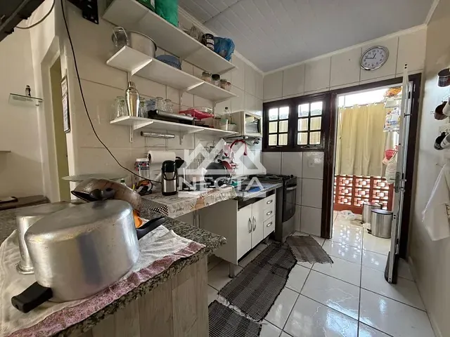 Loft com 40m² 1 quarto e 2 banheiros, à venda, no bairro Prainha em Caraguatatuba