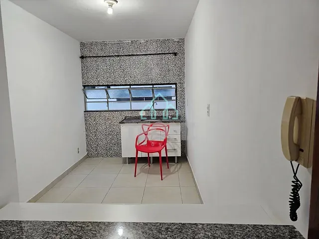 Loft 1 quarto e 1 banheiro, para alugar, no bairro Centro em Taubaté