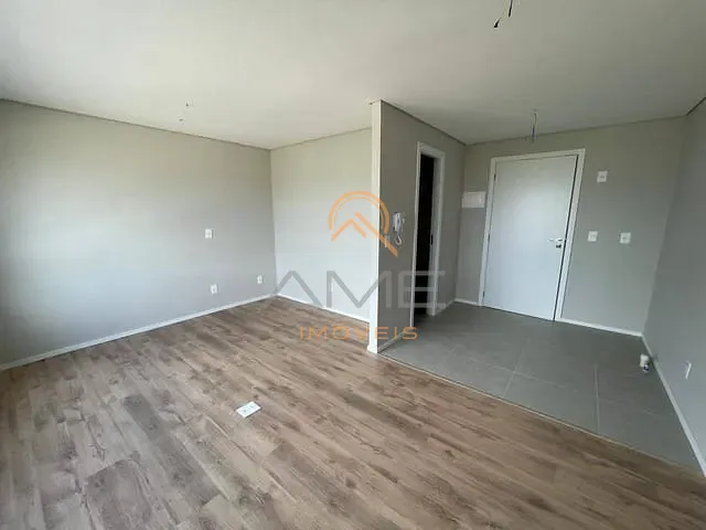 Loft 1 quarto e 1 banheiro, à venda, no bairro São Gonçalo em Pelotas