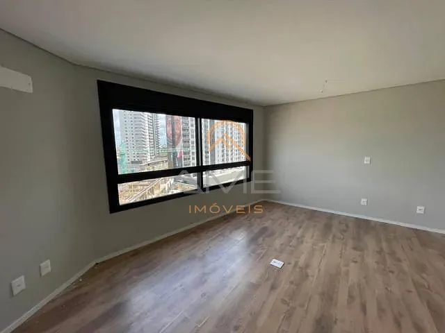 Loft 1 quarto e 1 banheiro, à venda, no bairro São Gonçalo em Pelotas