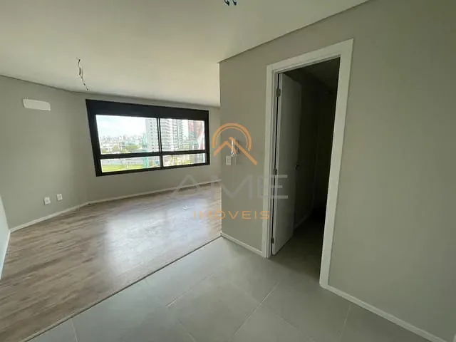Loft 1 quarto e 1 banheiro, à venda, no bairro São Gonçalo em Pelotas