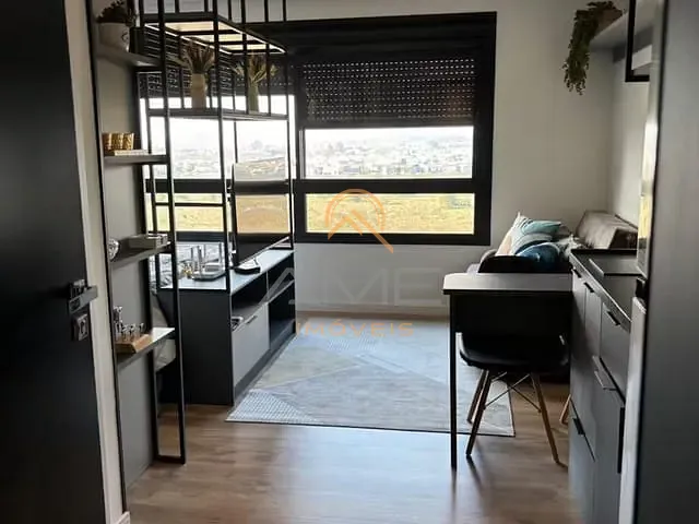 Loft 1 quarto e 1 banheiro, à venda ou para alugar, no bairro São Gonçalo em Pelotas