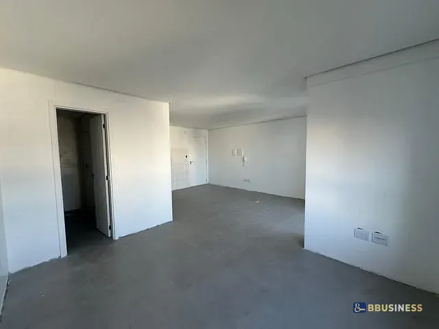 Loft 1 quarto e 1 banheiro, à venda, no bairro Nossa Senhora de Lourdes em Caxias do Sul
