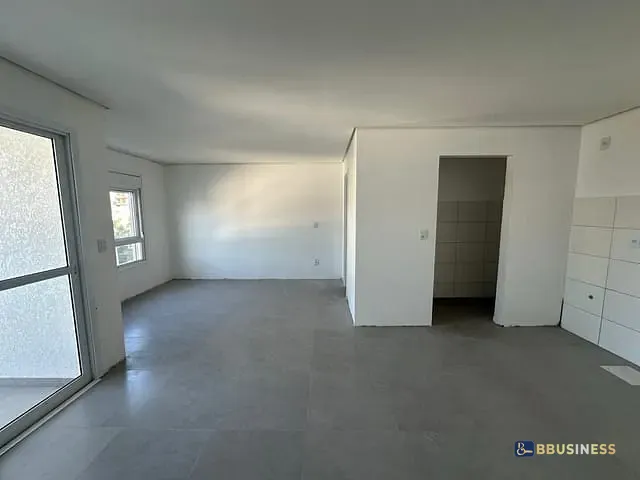 Loft 1 quarto e 1 banheiro, à venda, no bairro Nossa Senhora de Lourdes em Caxias do Sul