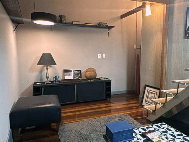 Loft 1 quarto e 1 banheiro, para alugar, no bairro Centro em Niterói