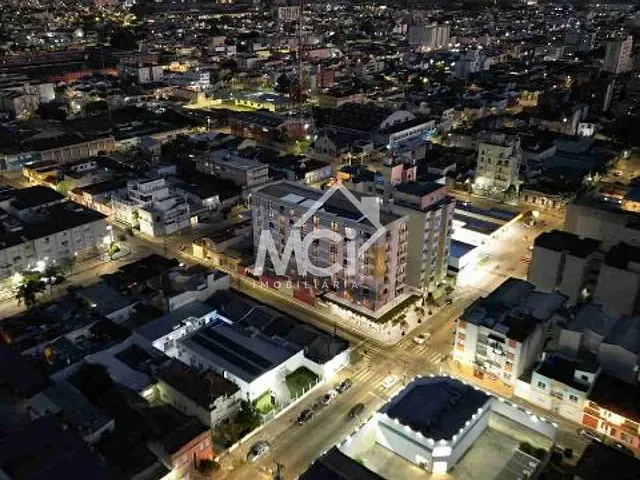 Loft 1 quarto e 1 banheiro, à venda, no bairro Centro em Pelotas