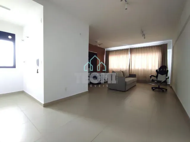 Loft 1 quarto e 1 banheiro, para alugar, no bairro Centro em Taubaté