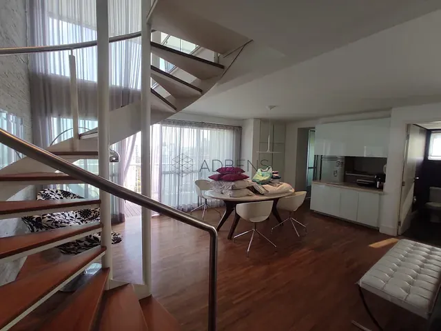 Loft 1 quarto e 2 banheiros, à venda, no bairro Vila Nova Conceição em São Paulo