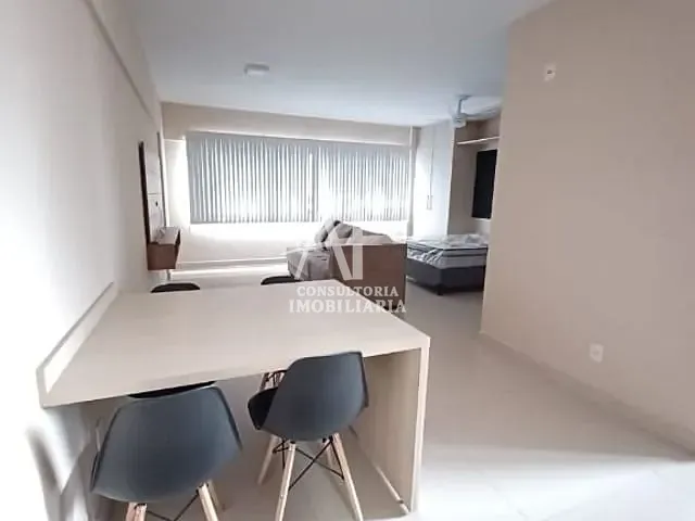 Loft com 33m² 1 quarto e 1 banheiro, para alugar, no bairro Centro em Taubaté