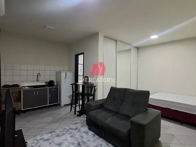 Loft 1 quarto e 1 banheiro, à venda ou para alugar, no bairro Velha em Blumenau