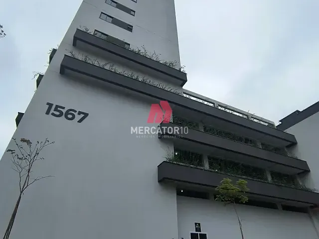 Loft 1 quarto e 1 banheiro, para alugar, no bairro Centro em Blumenau