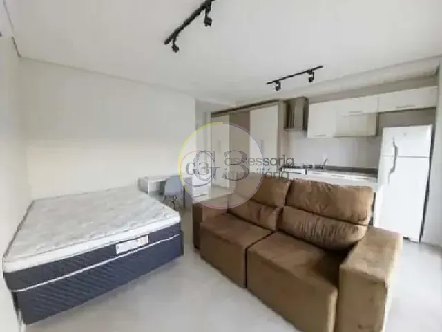 Loft 1 quarto e 1 banheiro, para alugar, no bairro Centro em Pelotas