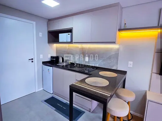 Loft 1 quarto e 1 banheiro, à venda ou para alugar, no bairro São Gonçalo em Pelotas