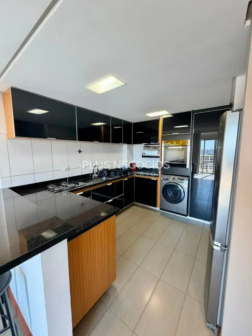 Apartamento, 1 quarto, 76 m² - Foto 1
