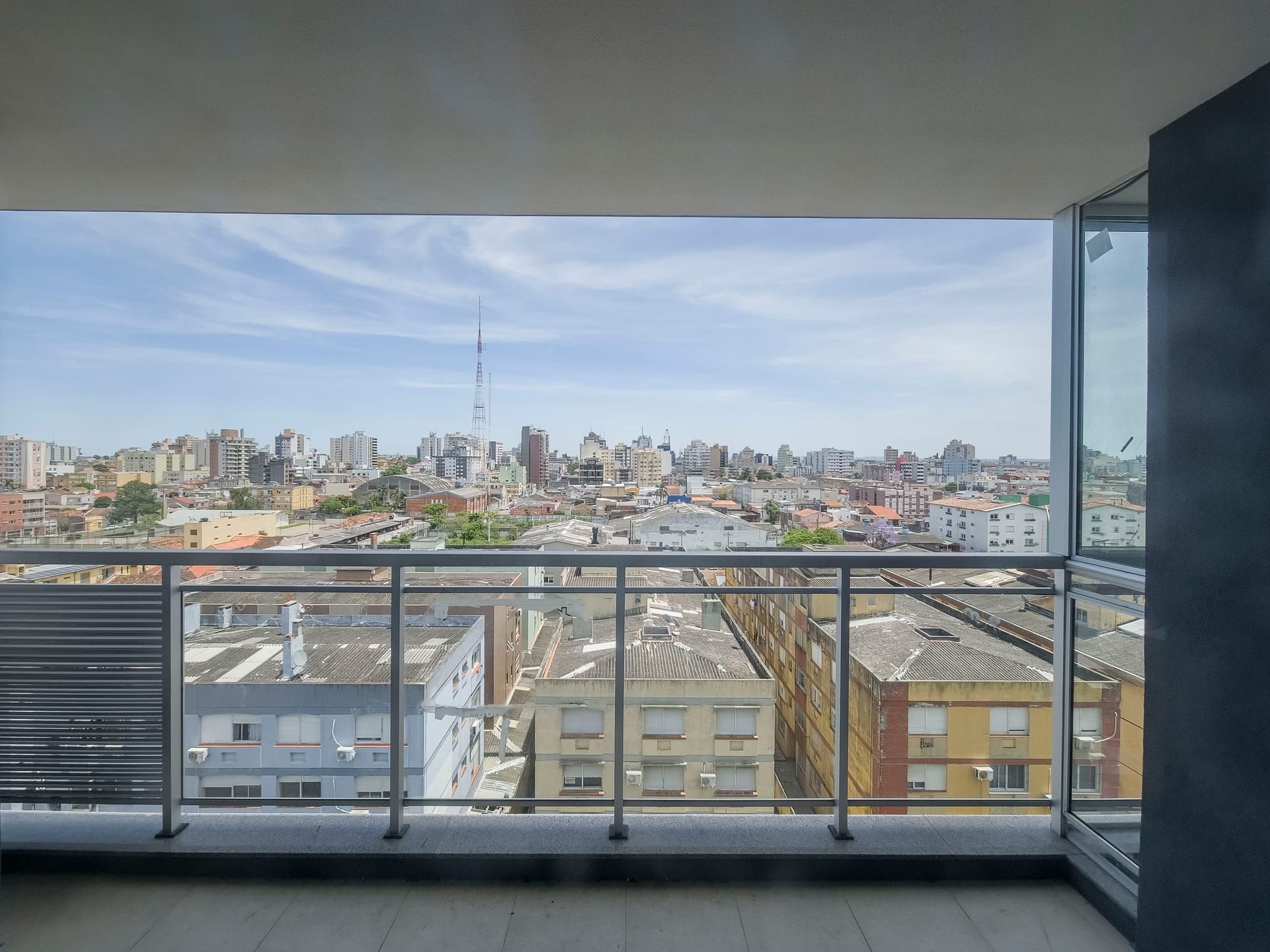 Loft com 1 dormitório para alugar, 38 m² por R$ 1.710/mês no Centro em Pelotas/RS - Agende sua visita! UP Imóveis!