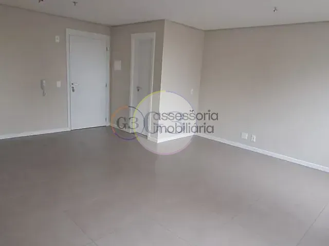 Loft 1 quarto e 1 banheiro, para alugar, no bairro São Gonçalo em Pelotas