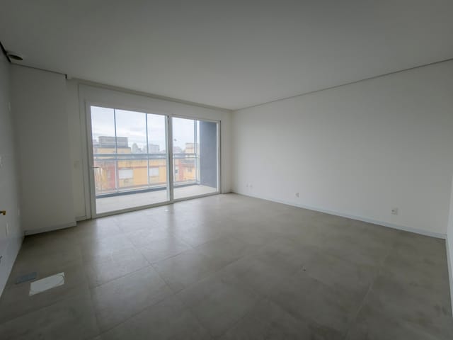 Loft com 38m² 1 quarto e 1 banheiro, para alugar, no bairro Centro em Pelotas