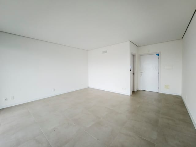 Loft com 38m² 1 quarto e 1 banheiro, para alugar, no bairro Centro em Pelotas