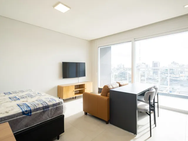 Loft com 38m² 1 quarto e 1 banheiro, para alugar, no bairro Centro em Pelotas