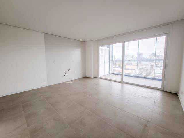 Loft com 38m² 1 quarto e 1 banheiro, para alugar, no bairro Centro em Pelotas