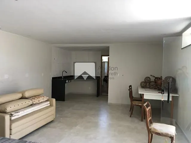 Loft 1 quarto e 1 banheiro, para alugar, no bairro Itacoatiara em Niterói
