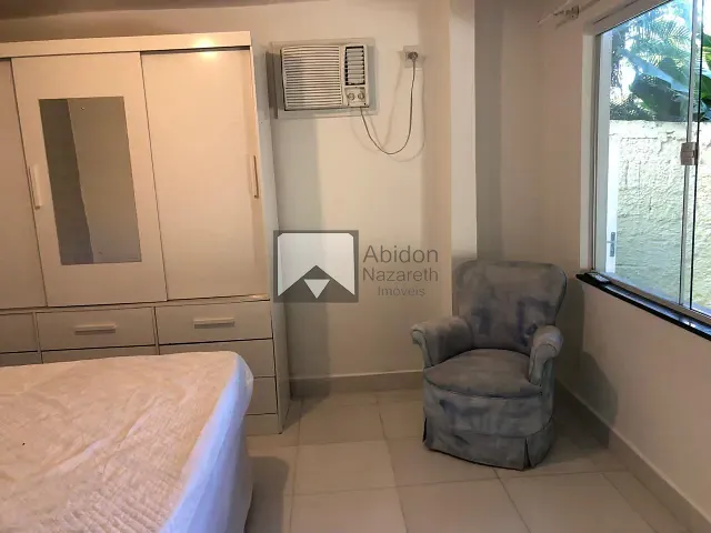 Loft 1 quarto e 1 banheiro, para alugar, no bairro Itaipu em Niterói