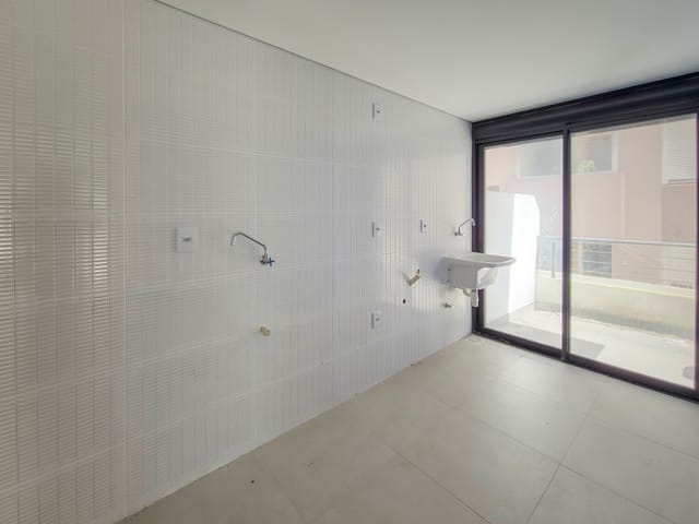 Loft com 35m² 1 quarto e 1 banheiro, para alugar, no bairro Centro em Pelotas