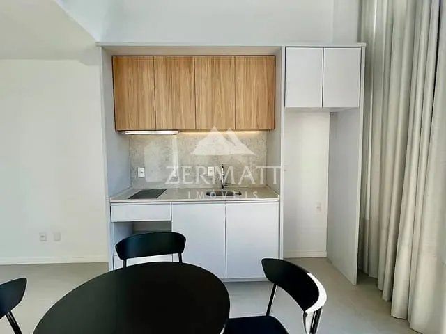 Loft 1 quarto e 2 banheiros, para alugar, no bairro Vila Nova em Blumenau