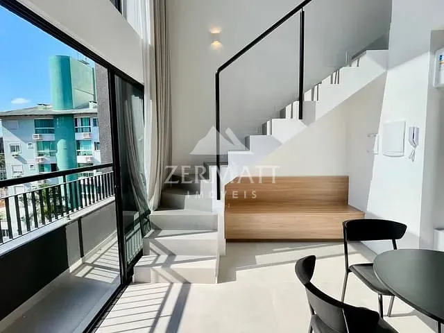 Loft 1 quarto e 2 banheiros, para alugar, no bairro Vila Nova em Blumenau