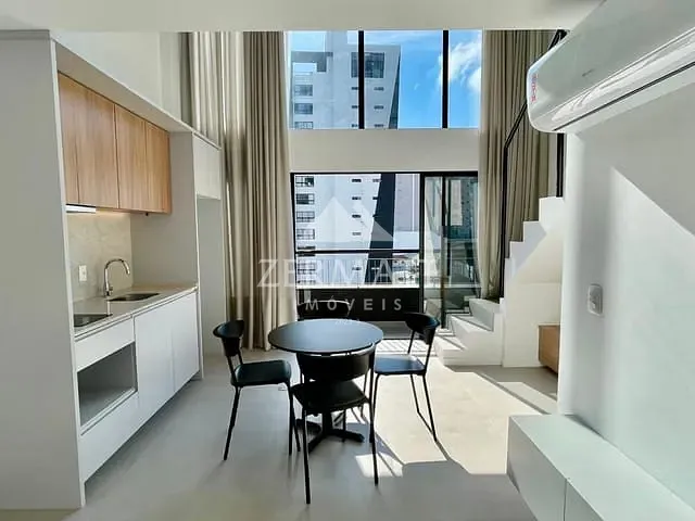 Loft 1 quarto e 2 banheiros, para alugar, no bairro Vila Nova em Blumenau