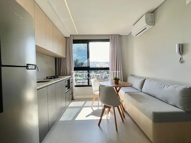 Loft 1 quarto e 1 banheiro, para alugar, no bairro Centro em Blumenau