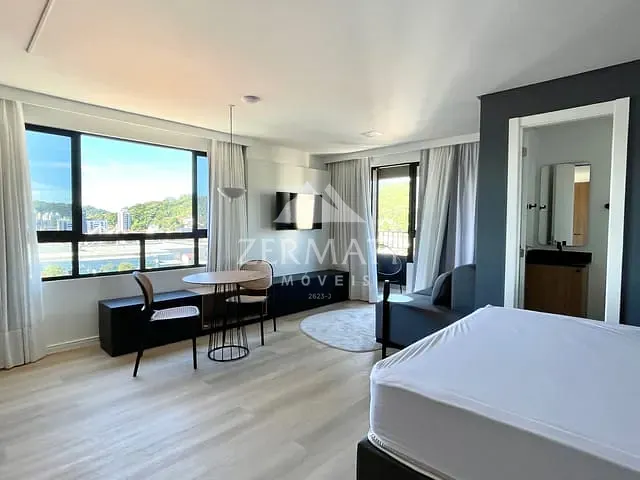 Loft 1 quarto e 1 banheiro, para alugar, no bairro Velha em Blumenau