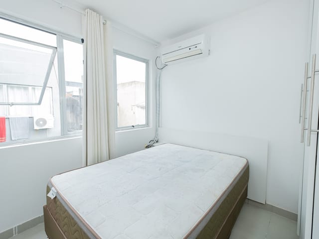 Foto do Loft - Loft Mobiliado para Aluguel no Centro de Pelotas RS com Excelente Localização, Praticidade no Dia a Dia e Fácil Acesso a Serviços e Comércios | UP Imóveis