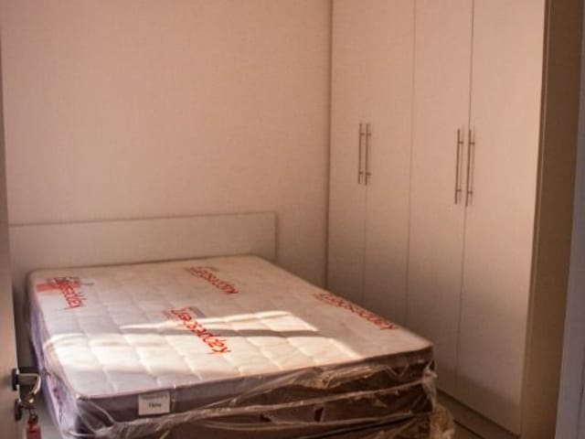 Foto do Loft - Loft mobiliado disponível para aluguel no Centro de Pelotas RS em processo de desocupação com ótima localização e praticidade | UP Imóveis