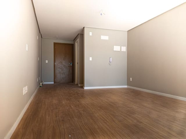 Loft com 35m² 1 quarto e 1 banheiro, à venda, no bairro Areal em Pelotas