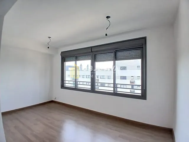 Loft 1 quarto e 1 banheiro, à venda, no bairro Centro Histórico em Porto Alegre