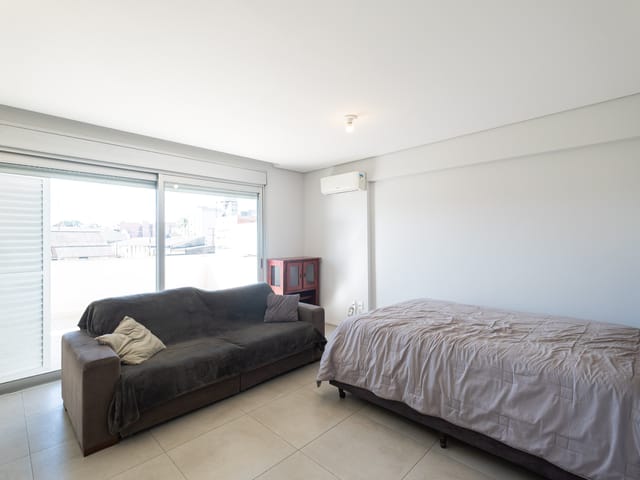 Loft 1 quarto e 1 banheiro, para alugar, no bairro Centro em Pelotas