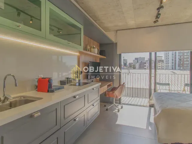 Loft 1 quarto e 1 banheiro, à venda, no bairro Menino Deus em Porto Alegre