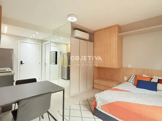 Loft 1 quarto e 1 banheiro, à venda ou para alugar, no bairro Mont Serrat em Porto Alegre