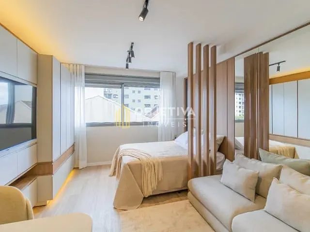 Loft 1 quarto e 1 banheiro, à venda ou para alugar, no bairro Bela Vista em Porto Alegre
