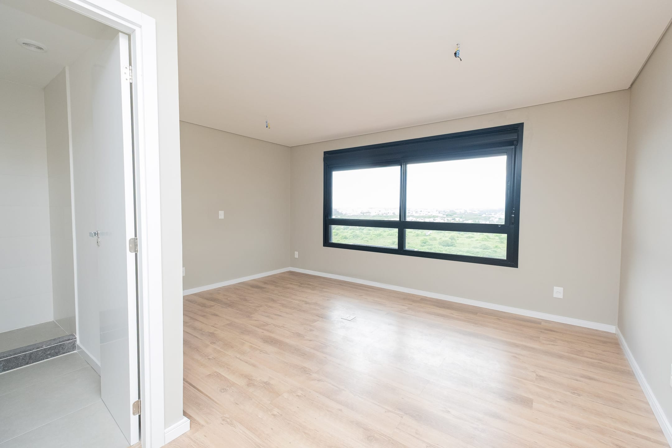 Loft à venda no Canto, Parque Una - com 26 m², 1 quarto, ótima posição solar e vaga de garagem.
