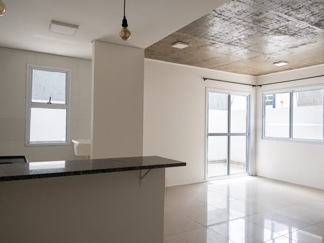 Loft 1 quarto e 1 banheiro, para alugar, no bairro Centro em Pelotas