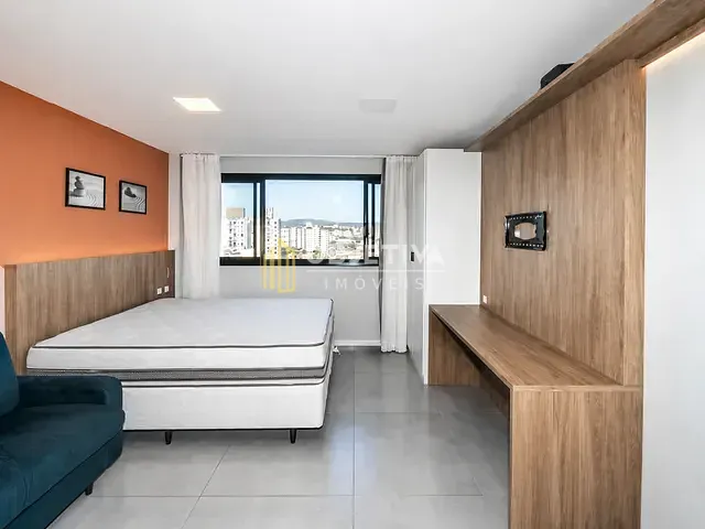 Loft com 38m² 1 quarto e 1 banheiro, à venda ou para alugar, no bairro Cidade Baixa em Porto Alegre