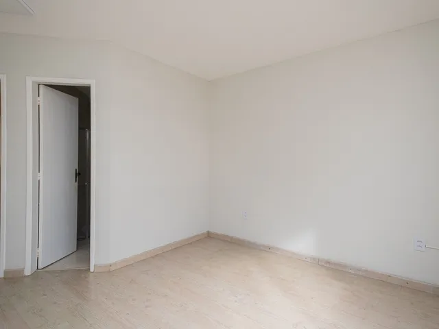 Apartamento com 30m² 1 quarto e 1 banheiro, para alugar, no bairro Centro em Pelotas