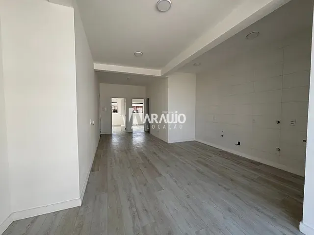 Loft 2 quartos e 1 banheiro, para alugar, no bairro Espinheiros em Itajaí