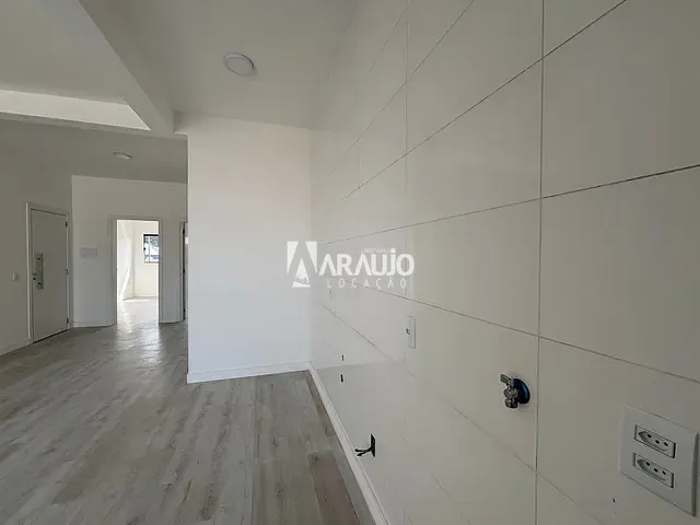 Loft 2 quartos e 1 banheiro, para alugar, no bairro Espinheiros em Itajaí
