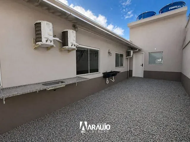 Loft 1 quarto e 1 banheiro, para alugar, no bairro Centro em Navegantes