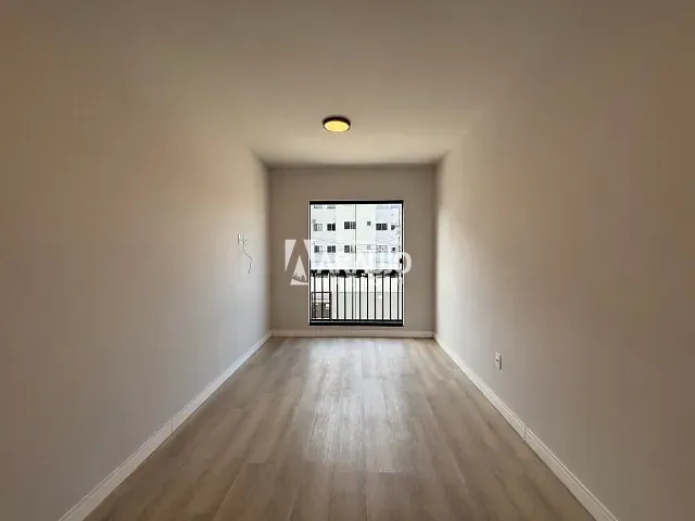 Loft 1 quarto e 1 banheiro, para alugar, no bairro Espinheiros em Itajaí