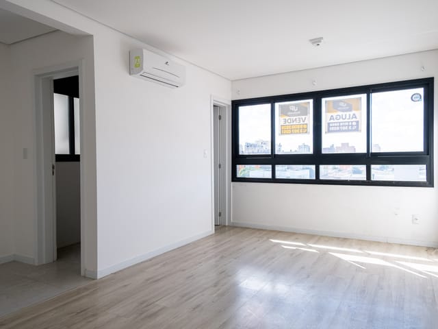 Loft 1 quarto e 1 banheiro, à venda ou para alugar, no bairro Centro em Pelotas