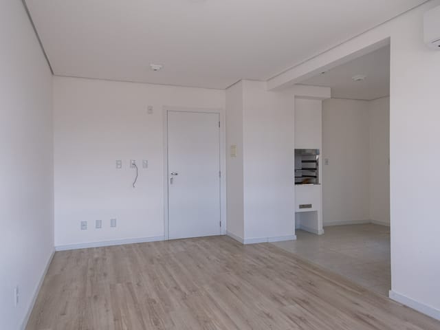 Loft 1 quarto e 1 banheiro, à venda ou para alugar, no bairro Centro em Pelotas